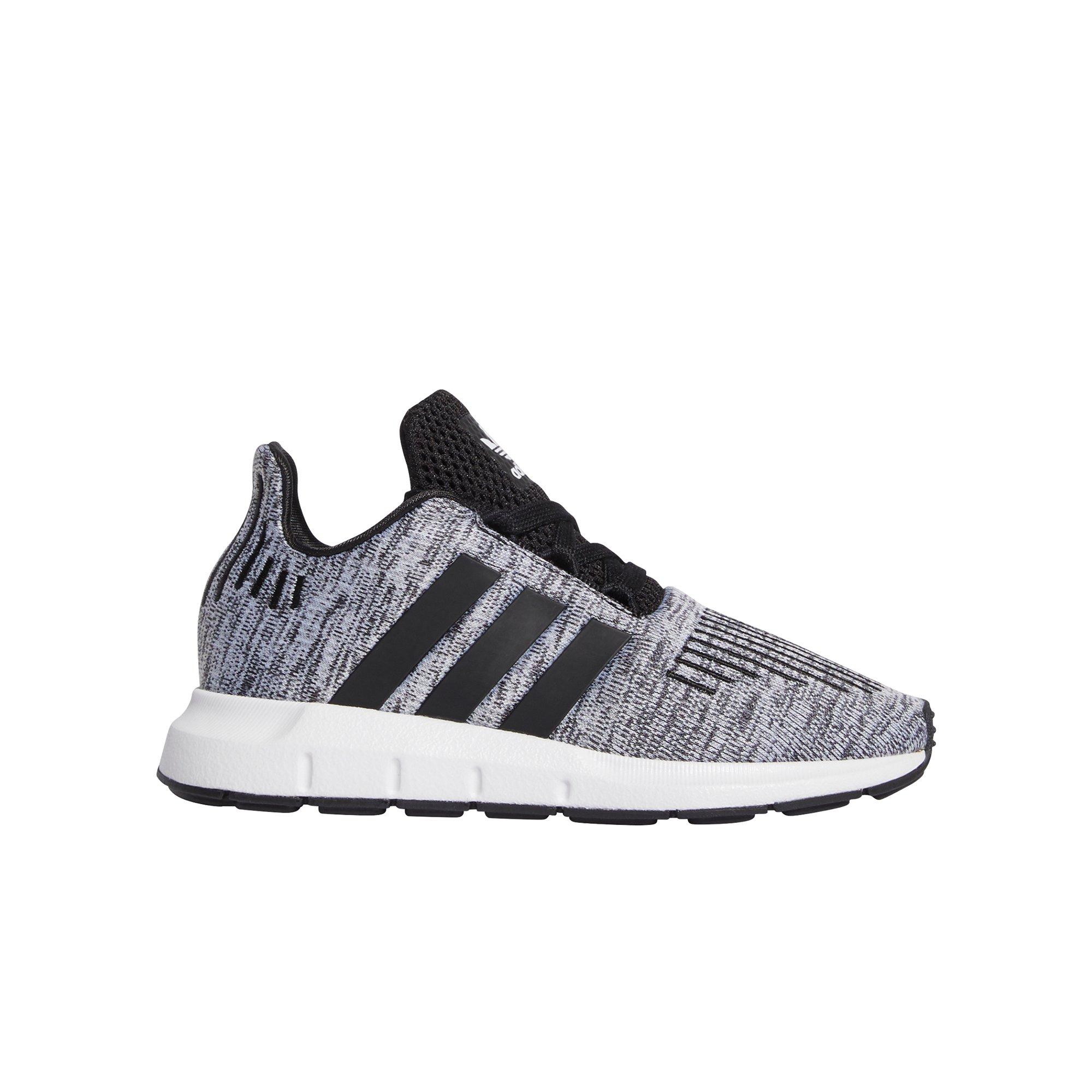 adidas Swift Run